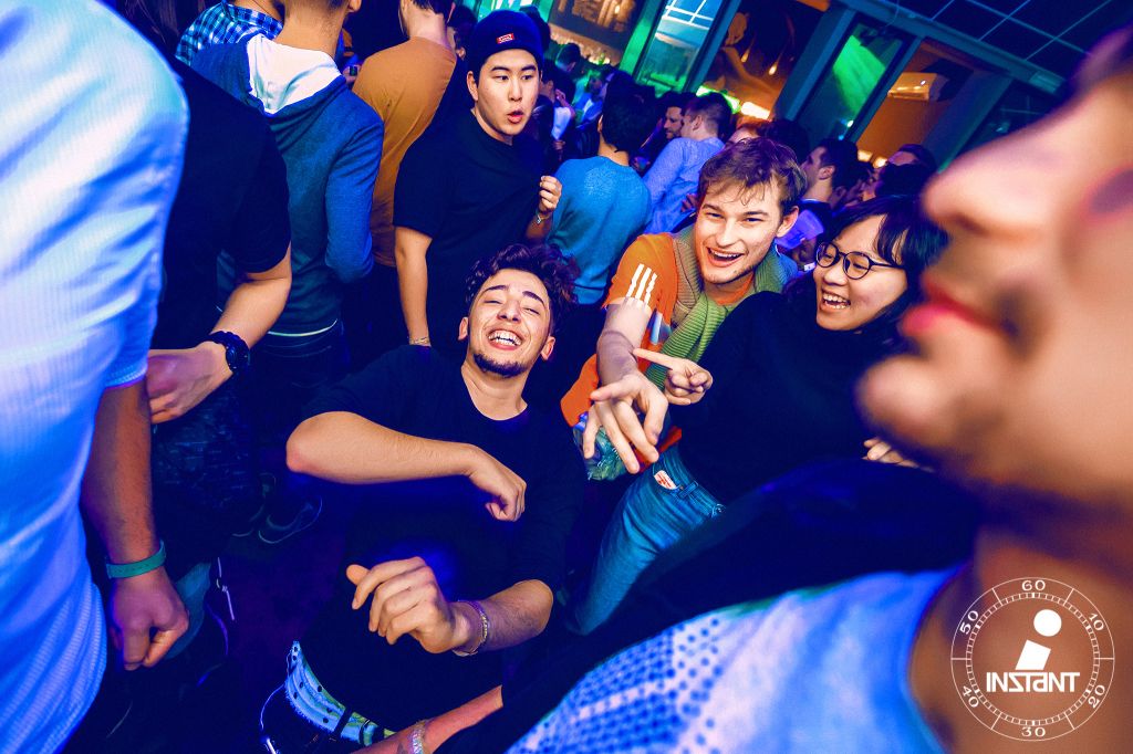 Party képek 2018.12.27-Szilveszter Fantastique!