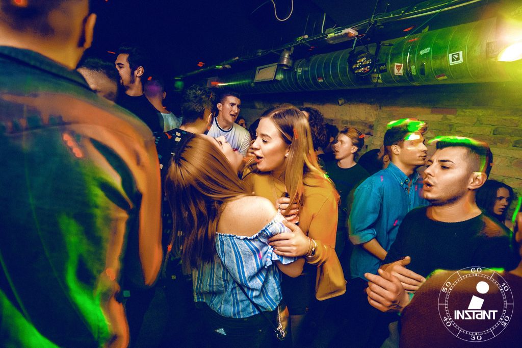 Party képek 2018.12.28-Szilveszter Fantastique!