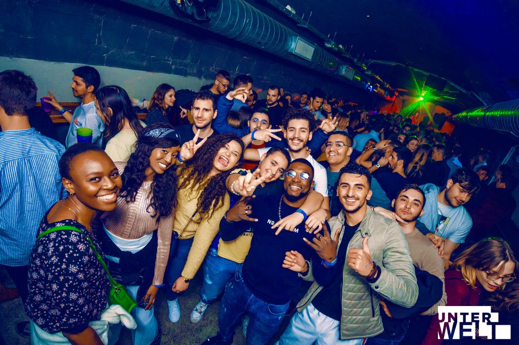 Party képek 2019.11.29.