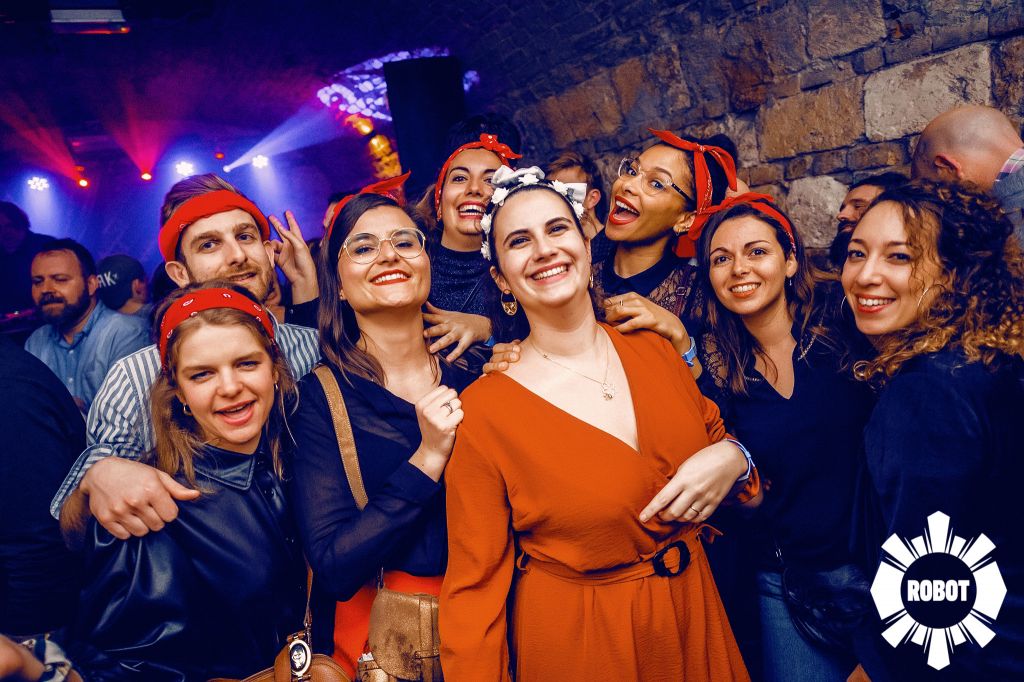 Party képek 2020.02.29.