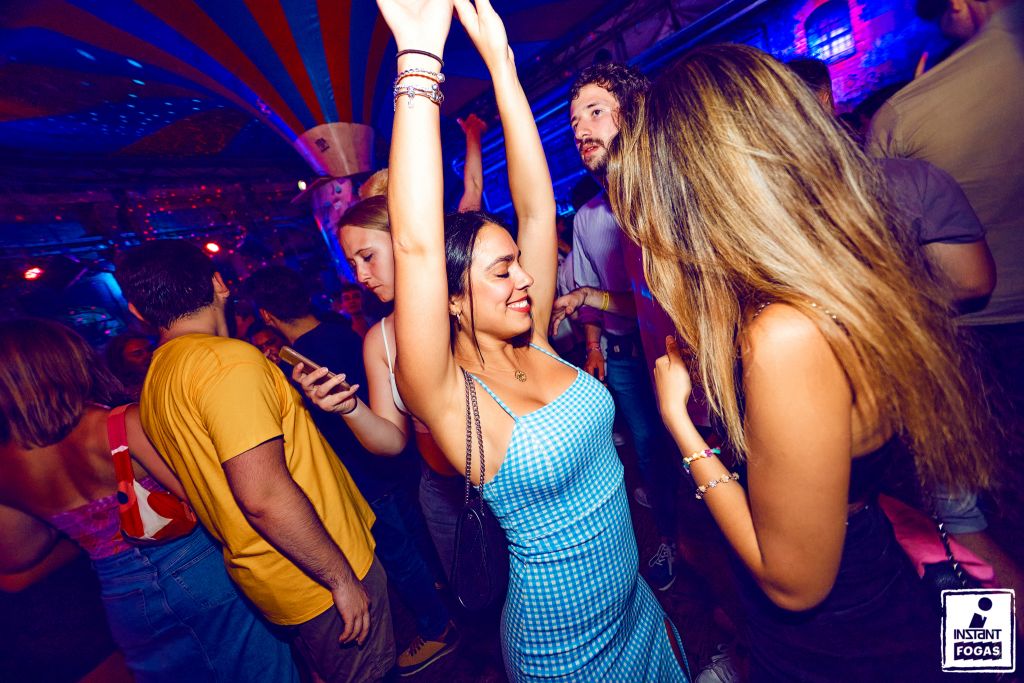 Party képek 2022.06.02. | Instant